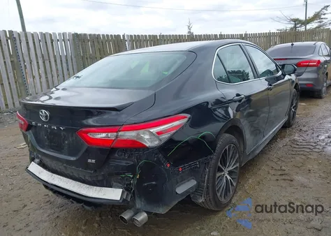 2018 Toyota Camry Se из США, поврежденный, VIN 4T1B11HK6JU081349